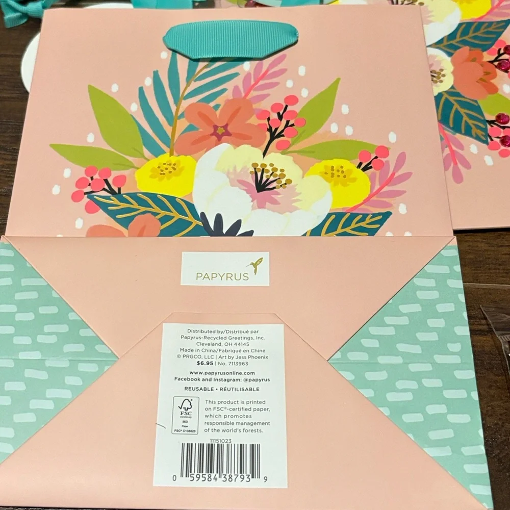 🆕Papyrus Bejeweled Floral Gift Packaging Bundle